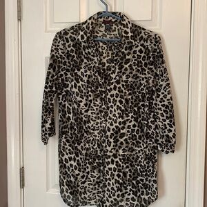 Medium Dex leopard print tunic blouse